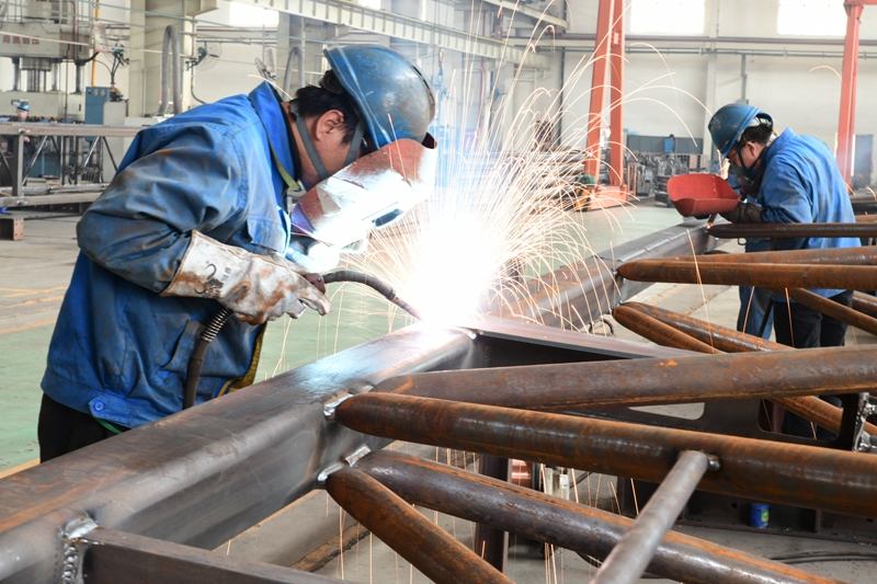 2021年5月七，陜建機(jī)股份舉辦為期6個(gè)月的“學(xué)黨史建功‘十四五’ 開(kāi)新局奮進(jìn)新征程”為主題的勞動(dòng)競(jìng)賽1_副本.jpg